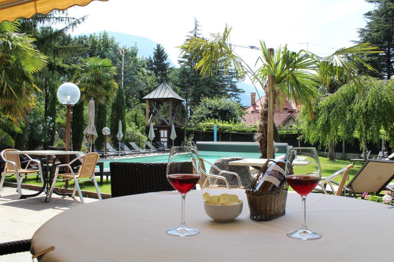 Garni Weingut Hotel Merano Exterior photo